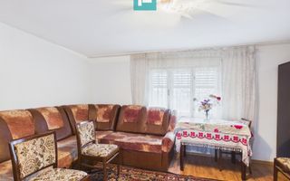 Casă 5 camere şi anexe în Cuied - Poză 8