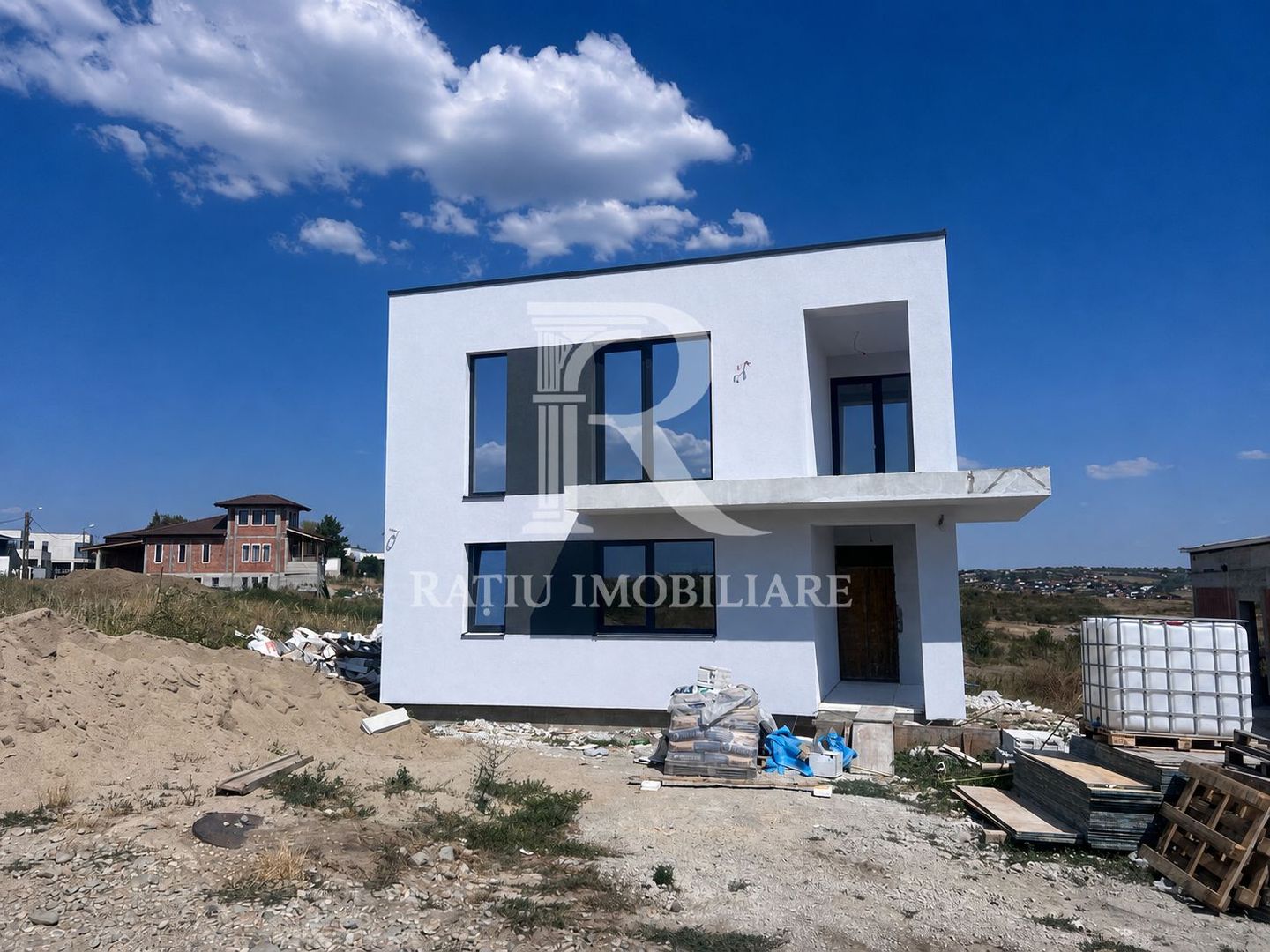 Casa cu 4 camere de vanzare | Colinelor | Oradea | Bihor - Poză 2