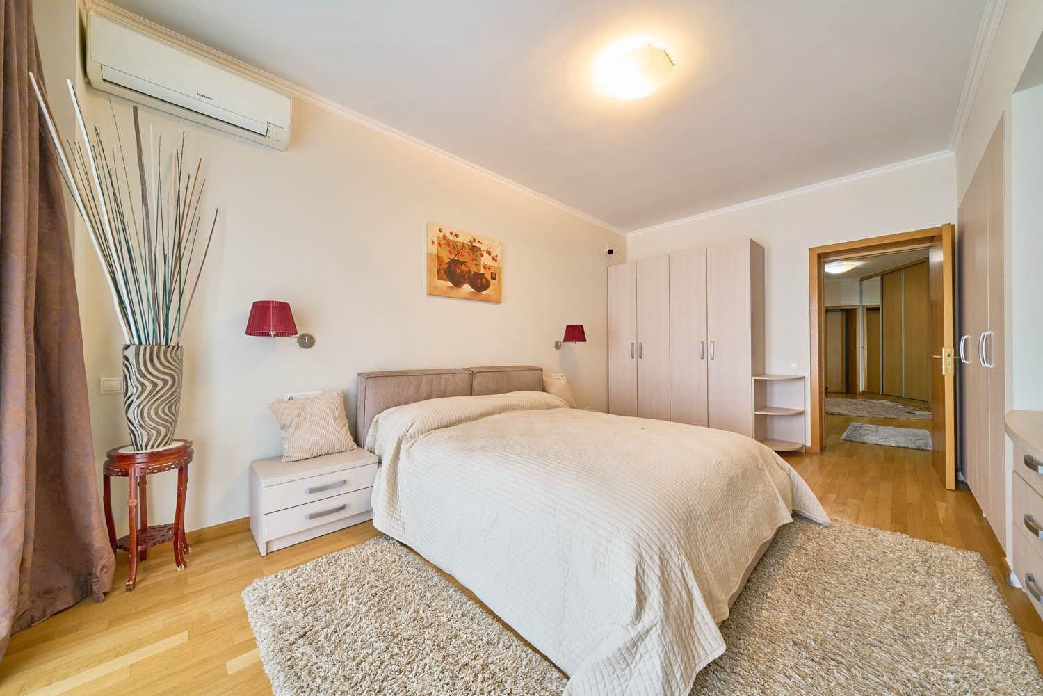 Apartament cu 3 camere decomandat în Herăstrău - Poză 33