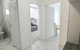 1 CAMERA CETATUII DECOMANDAT - Poză 6