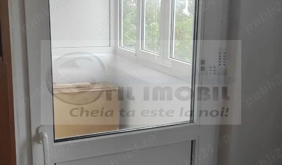Liber, de vanzare apartament 2 camere, decomandat, Piata Cug - Poză 6