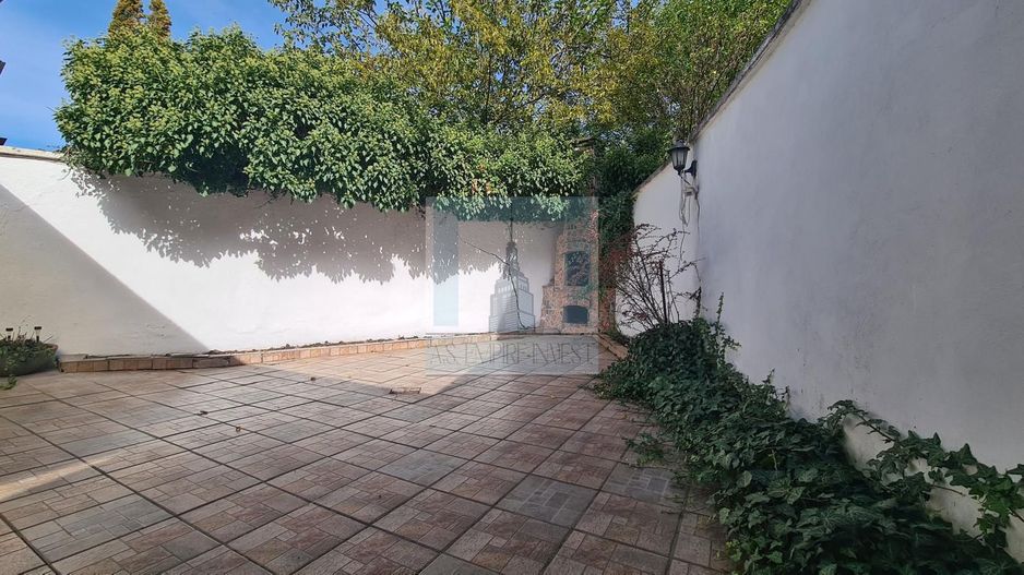 Casa, 4 camere, singur in curte - zona Schei - Poză 5