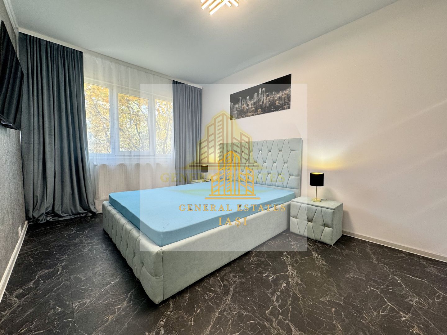 Vânzare apartament cu 2 camere 52 m.p. în Pod Roș - Poză 9