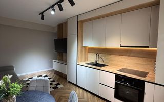 Apartament 3 camere, super finisat, parcare, zona Terra - Poză 5