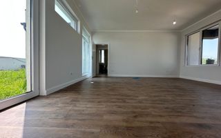 Birou Vanzari/COMISION 0% - Individuale Parter/ 400 mp Teren - Poză 2