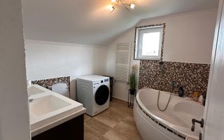 Casa de vanzare in cartierul Grigorescu/Oradea - Poză 4