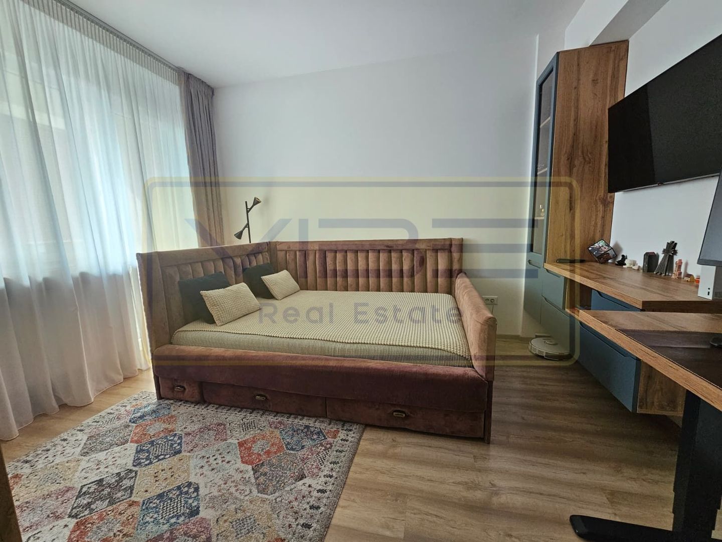 Apartament premium  1 camera+ parcare Centru  Palas Mall - Poză 9