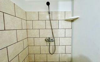 Apartament pentru 10 muncitori la Casa, Nufărul - Poză 7