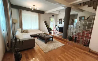Casă individuală spațioasă cu garaj și curte generoasă – Ghiroda - Poză 32