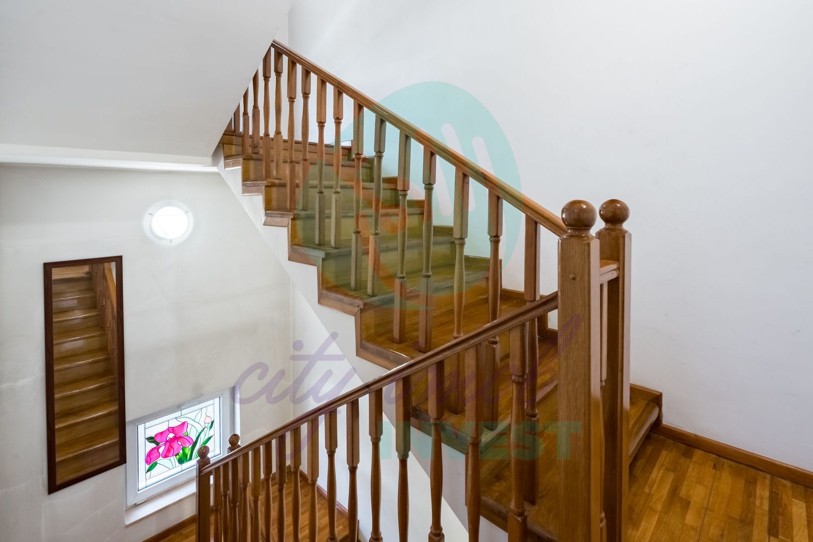 Vila spatioasa in zona Erou Iancu Nicolae - British School - Poză 11