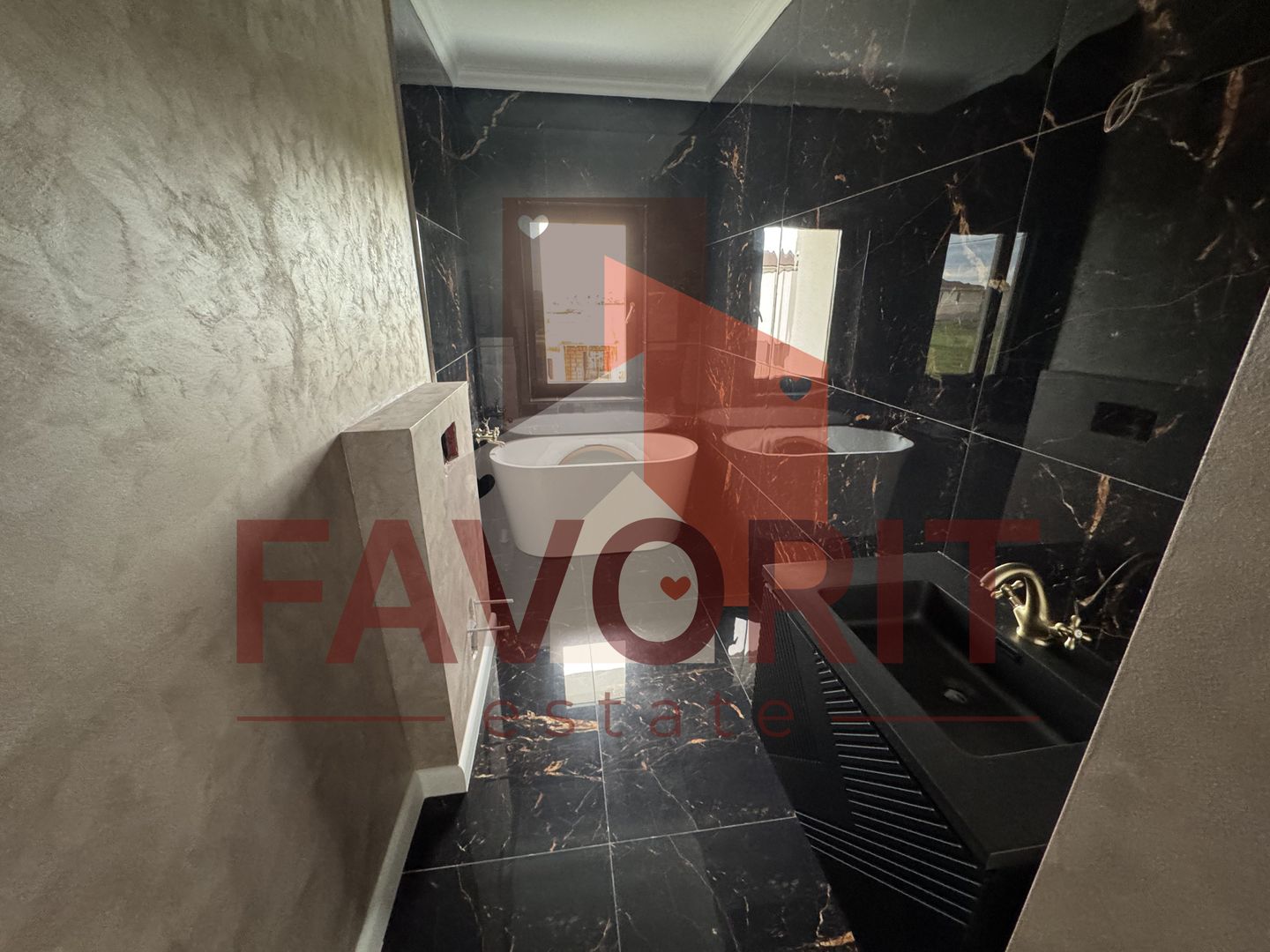 Comision 0%. Panouri si pompa de caldura. Despartit prin camera tehnica - Poză 23