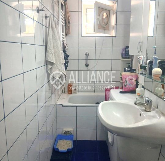 Inel 2 (COD 07) Apartament 3 camere semidecomandat - Poză 4