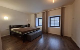 Casă complet renovată de vânzare în Amnaș – la doar 25 km de Sibiu! - Poză 38