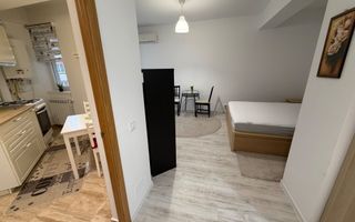 Ghencea - Studio in Complex - Parcare + Boxă - Poză 6