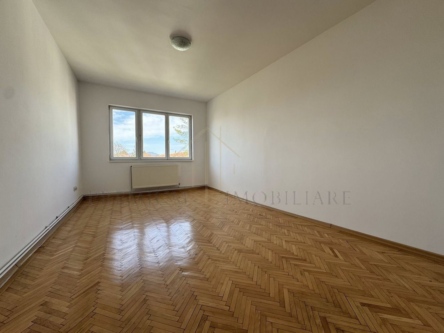 Apartament 3 Camere - Zona centrala - Poză 5