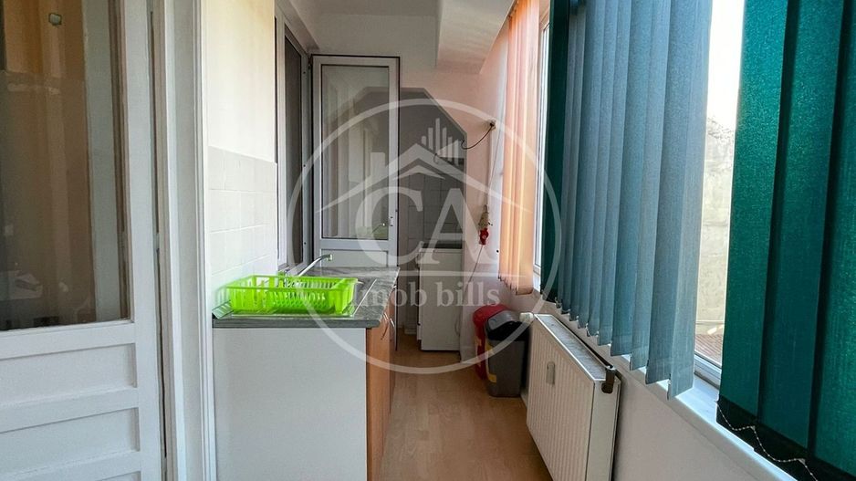 Apartament de închiriat cu 5 camere în zona Ultracentrală, Oradea - Poză 14