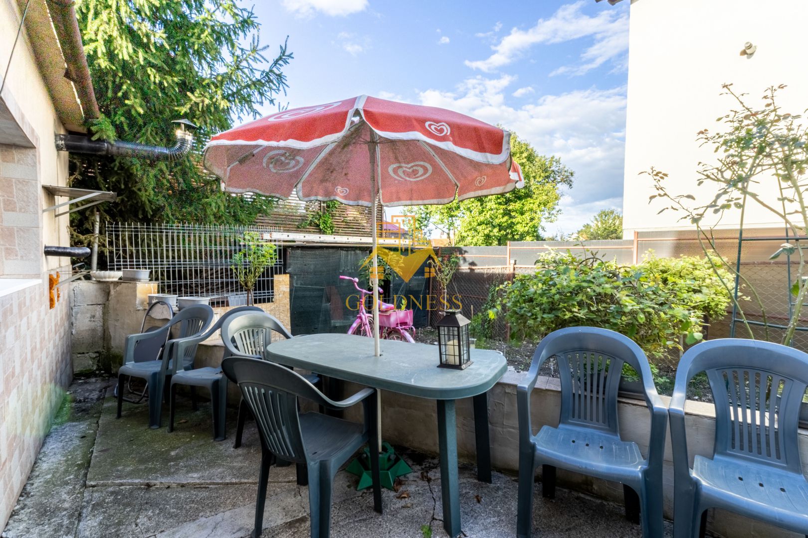 1 camera, curte, 42 mp, Andrei Muresanu, Zona Engels Bistro, Parcare - Poză 7