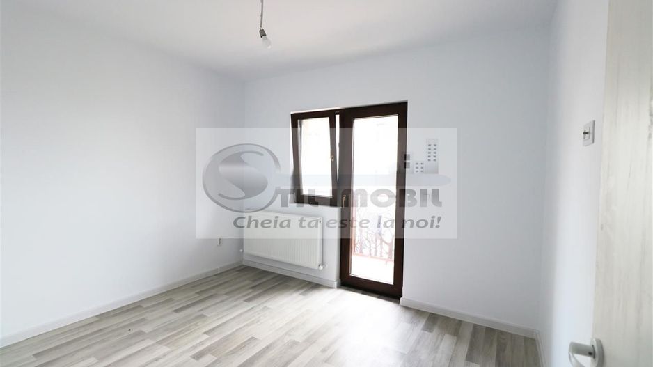 AP 2 CAM CAPAT CUG LUNCA CETATUII SEMIDECOMANDAT ETAJ 1 - Poză 11