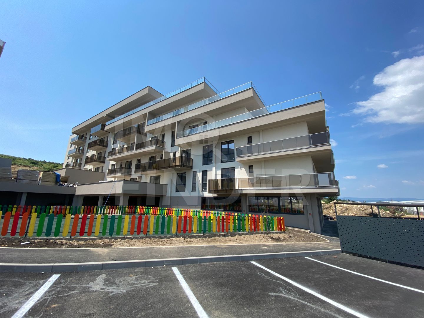 Comision 0% - 2 camere semifinisat, zona VIVO, cu CF - Poză 3