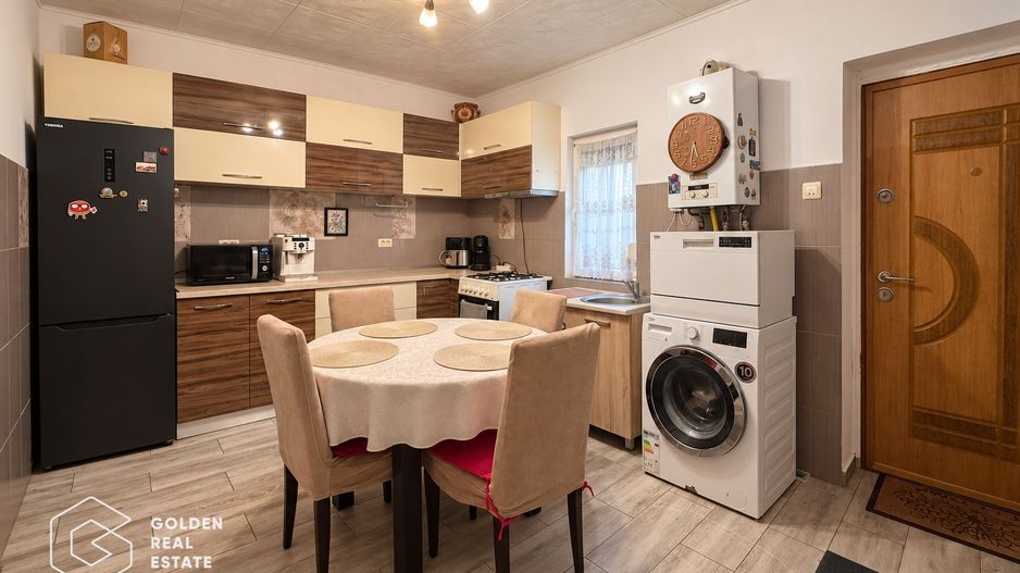 Apartament la casa cu terasa, zona Aradul nou - Poză 2
