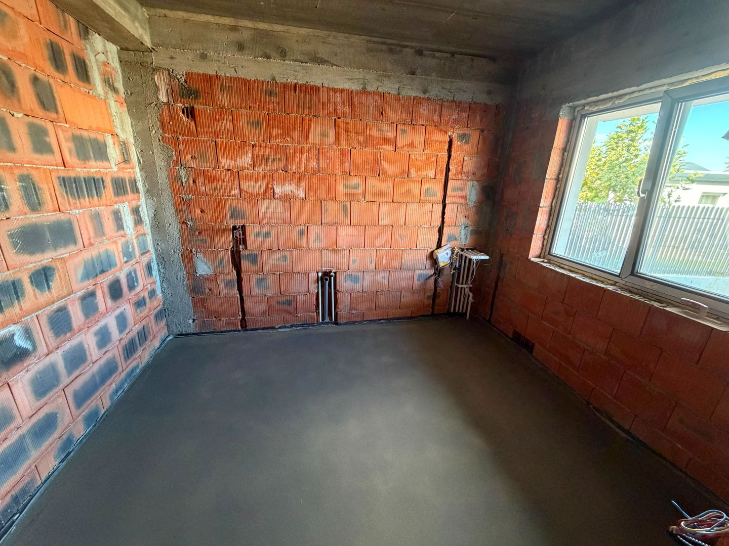 CASA TRIPLEX, TOATE UTILITATILE, INCALZIRE PARDOSEALA, COMISION 0% - Poză 11