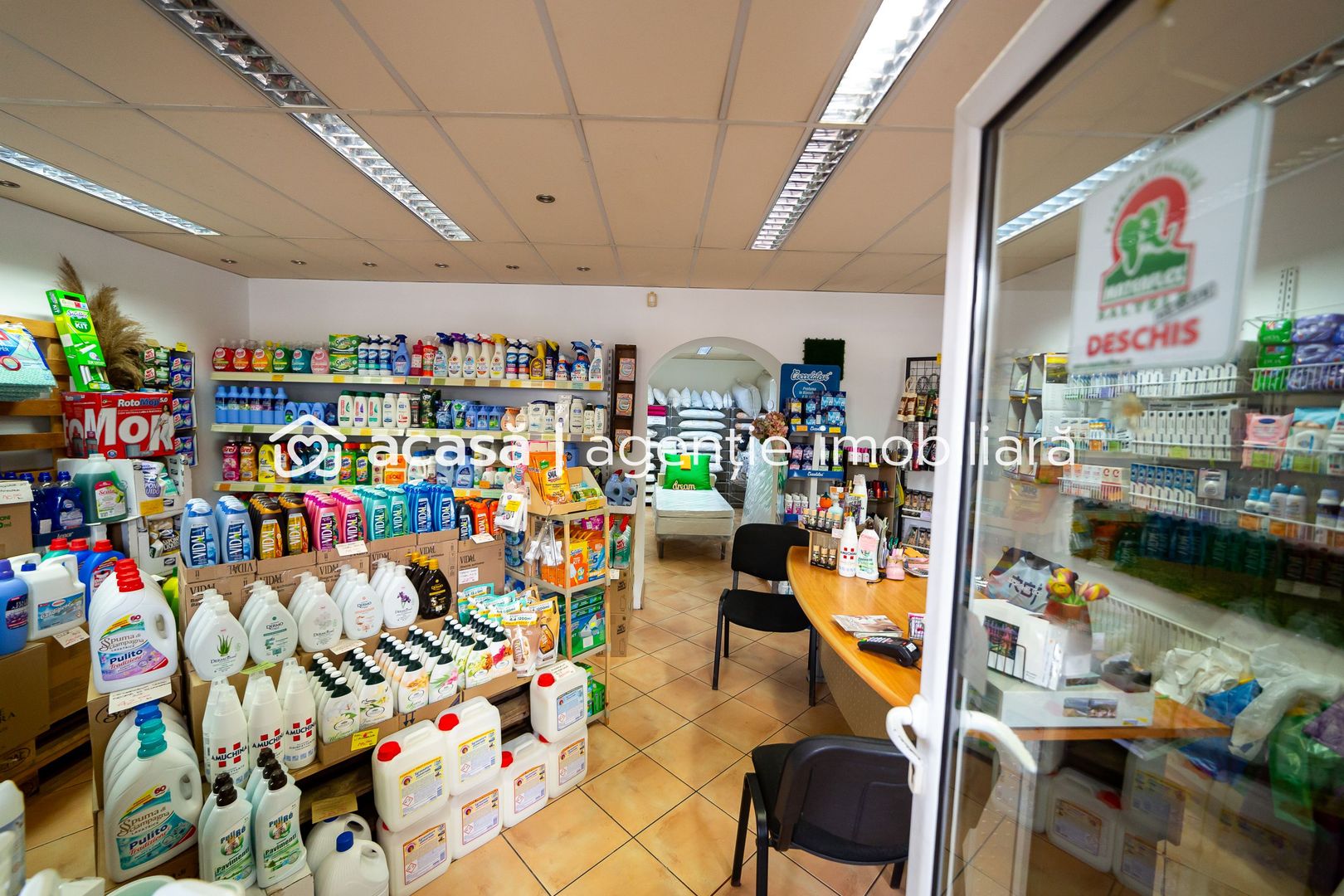 Vandut! Spațiu comercial, Str Lacului, Arad - Poză 4