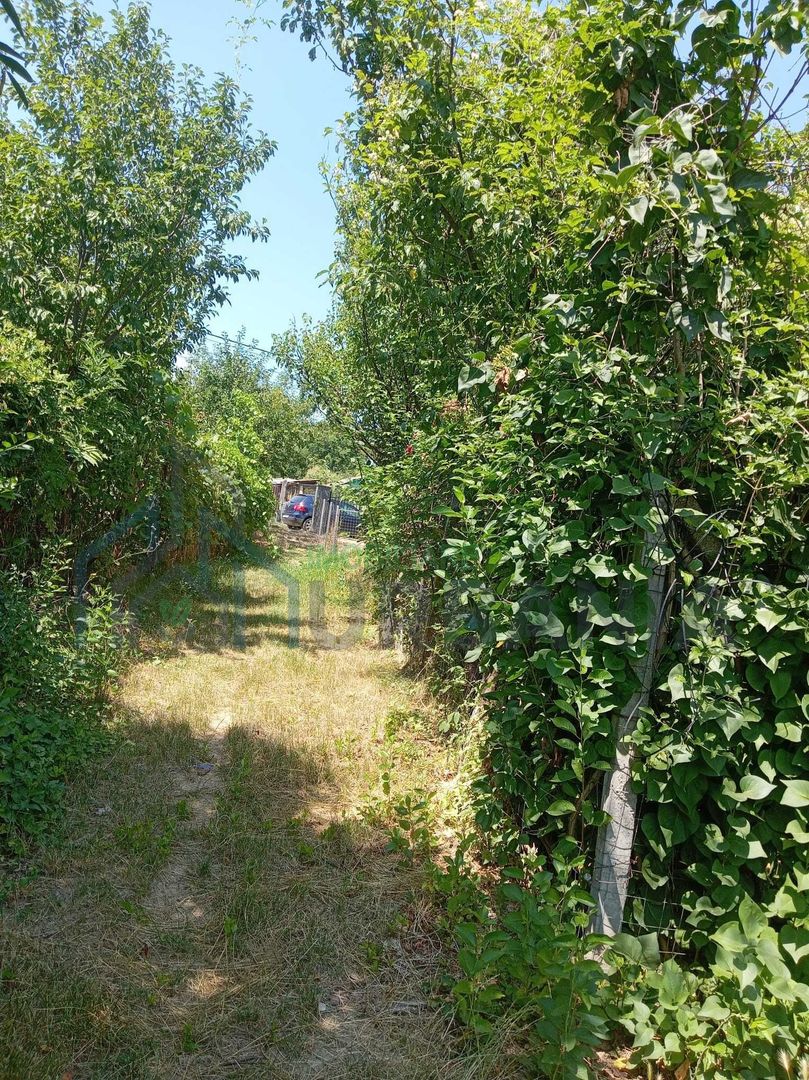 Casă de vânzare cu teren în comuna Schitu Duca, sat Dumitreștii Găleți, Iași - Poză 2