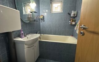 Apartament 3 camere | str. Ghioceilor | semidecomandat - Poză 9