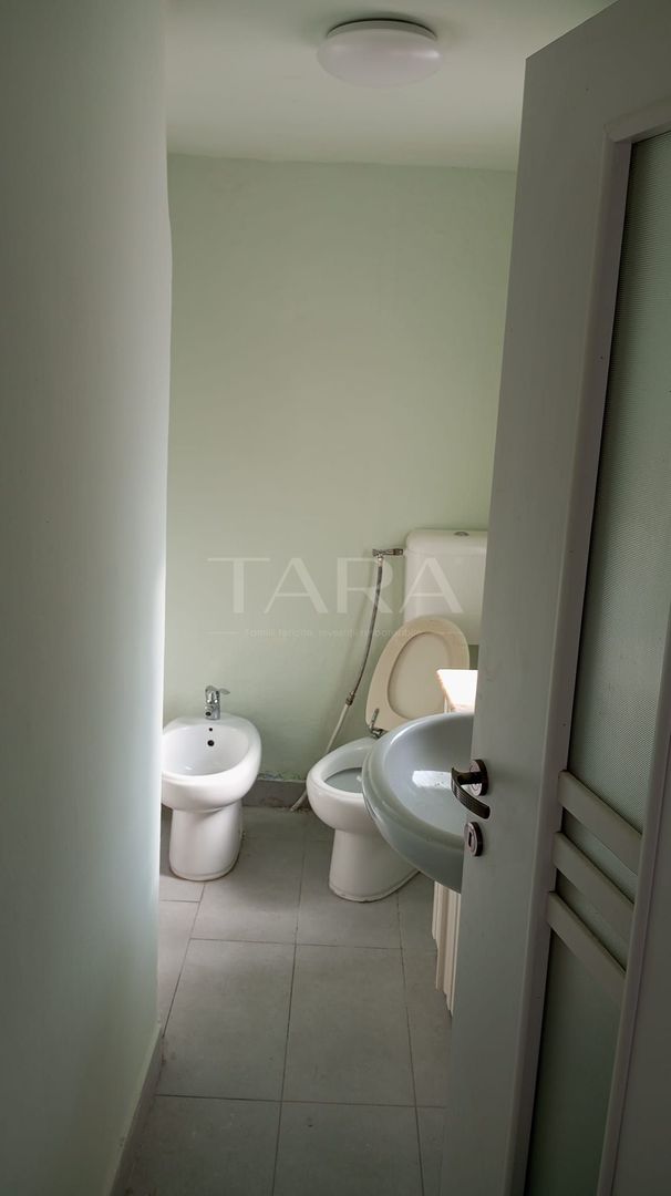 Apartament la casa cu 2 camere Zona Plopilor - Poză 8