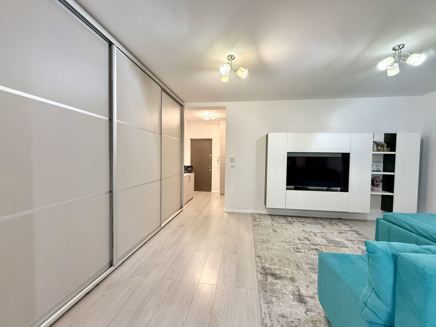 Apartament modern cu 2 camere în Dumbrăvița - 2 locuri de parcare - Poză 1