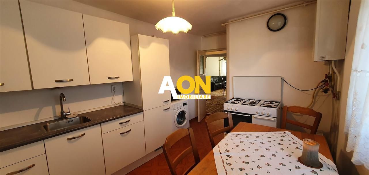 Apartament 4 camere M -uri etaj 1 - Poză 8
