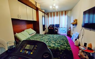 APARTAMENT SEMIDECOMANDAT  3 CAMERE COMPLEX STUDENTESC - Poză 3