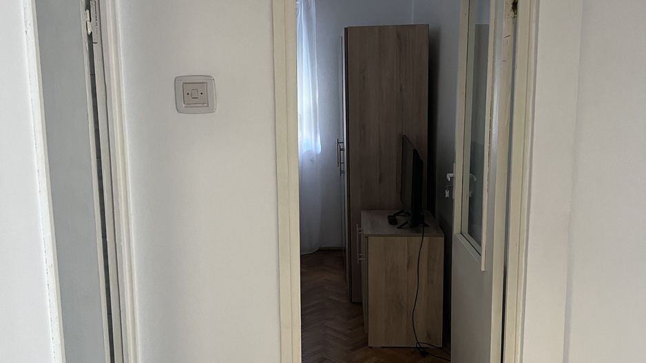 Apartament spațios cu 3 camere, 75 mp, decomandat, 2 băi, 2 balcoane – - Poză 6
