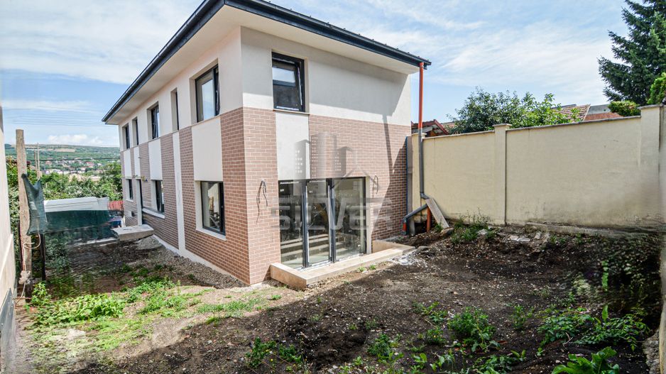 Casa individuala  la calcan in Cartierul Gruia din Cluj-Napoca - Poză 1