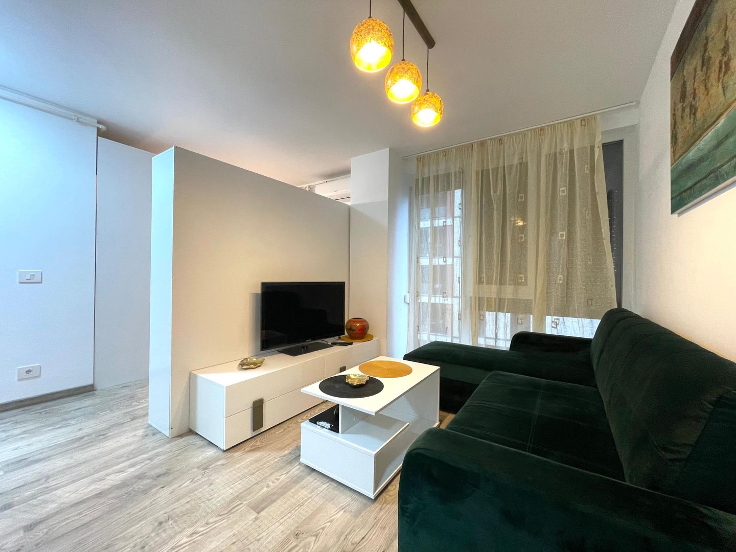 Apartament nou - 2 camere- complet mobilat si utilat - superpozitie - Poză 2