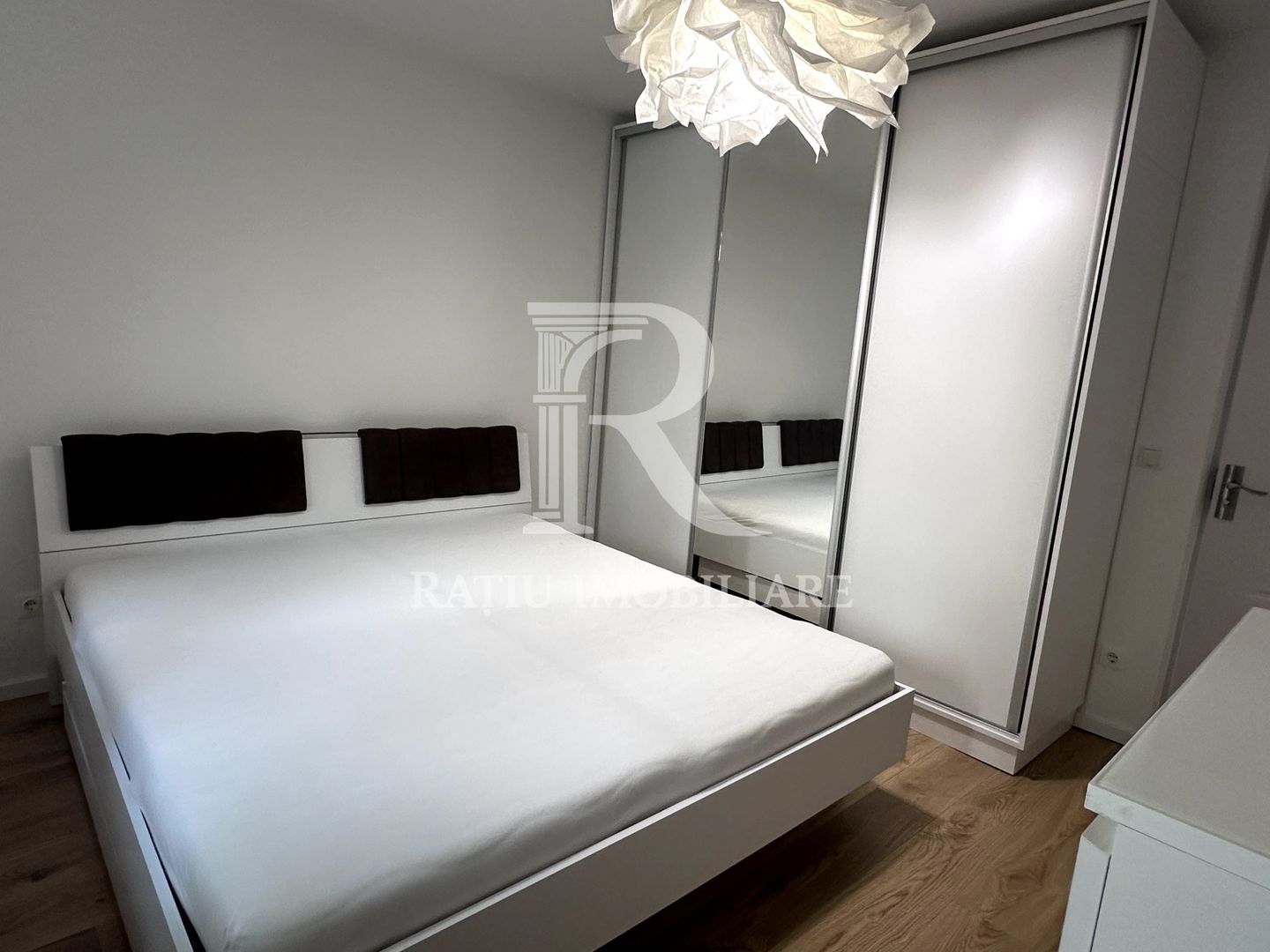 Apartament cu 2 camere | Prima închiriere | Oradea - Poză 12