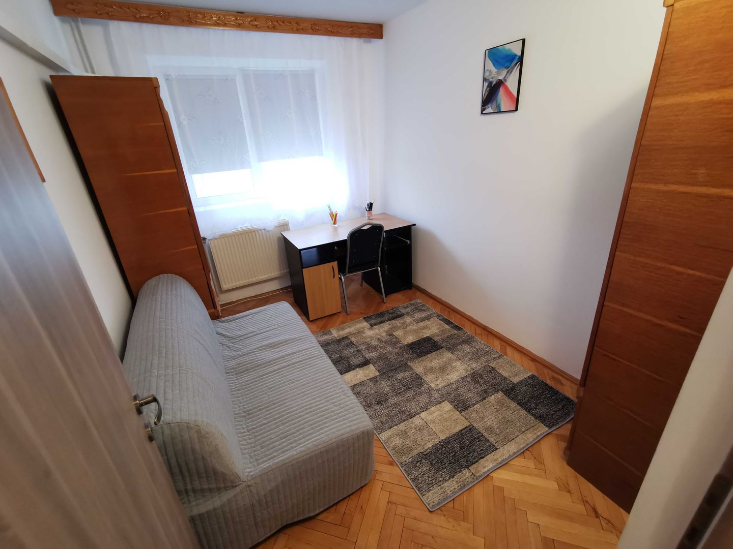 Apartament 3 camere decomandate de inchiriat – complet mobilat si utilat - Poză 8