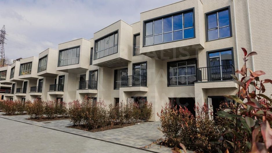 Vânzare, townhouse, 3 nivele, Complexul Rezidențial Hora Village - Poză 23