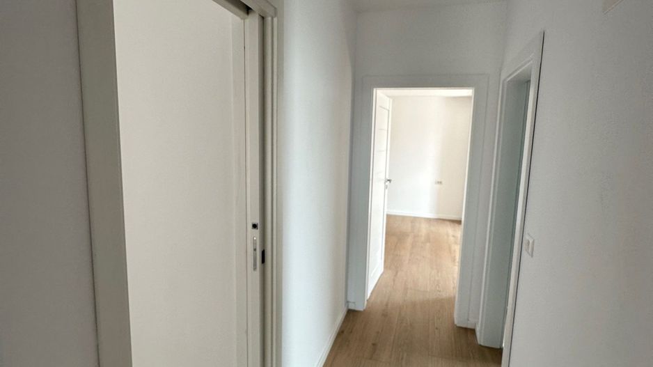 Apartament 3 camere bloc nou - Poză 5
