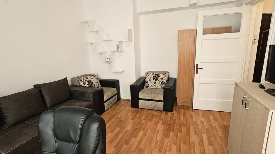 Garsonieră ultracentrală Constanța, etaj 1, mobilată - Poză 4