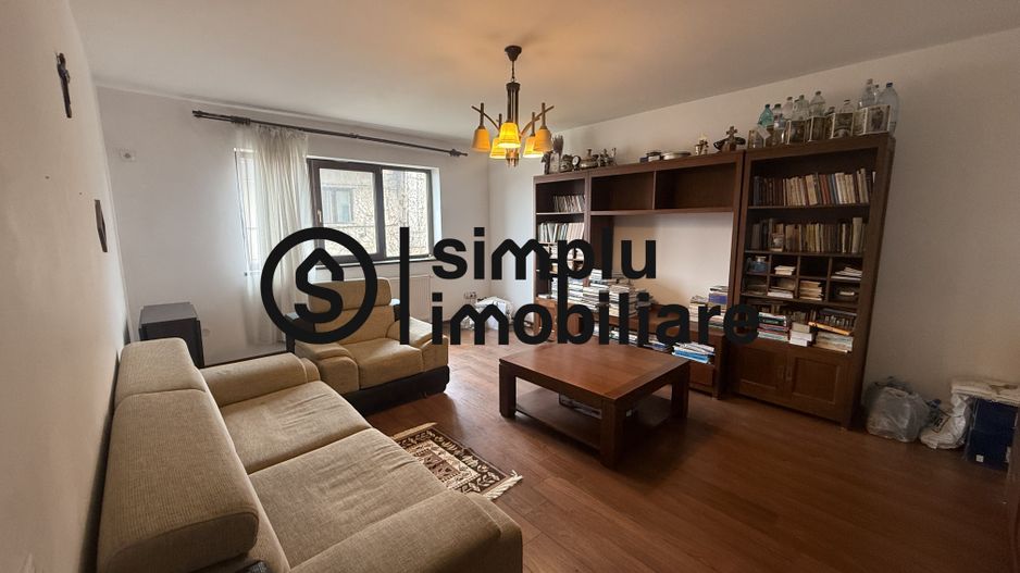 Apartament 3 Camere Decomandat Central et 1/4 - Poză 1