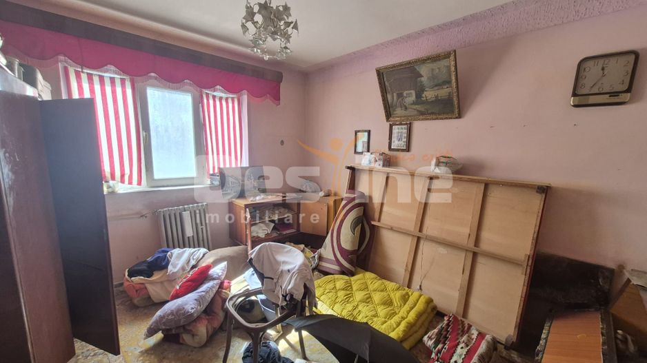 Apartament de 2 camere - de vânzare- zona Cet - Poză 3