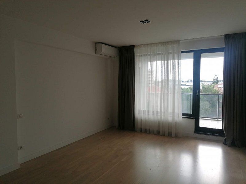 Studio Erou Iancu Nicolae 133-nemobilat, parcare subterana - Poză 14