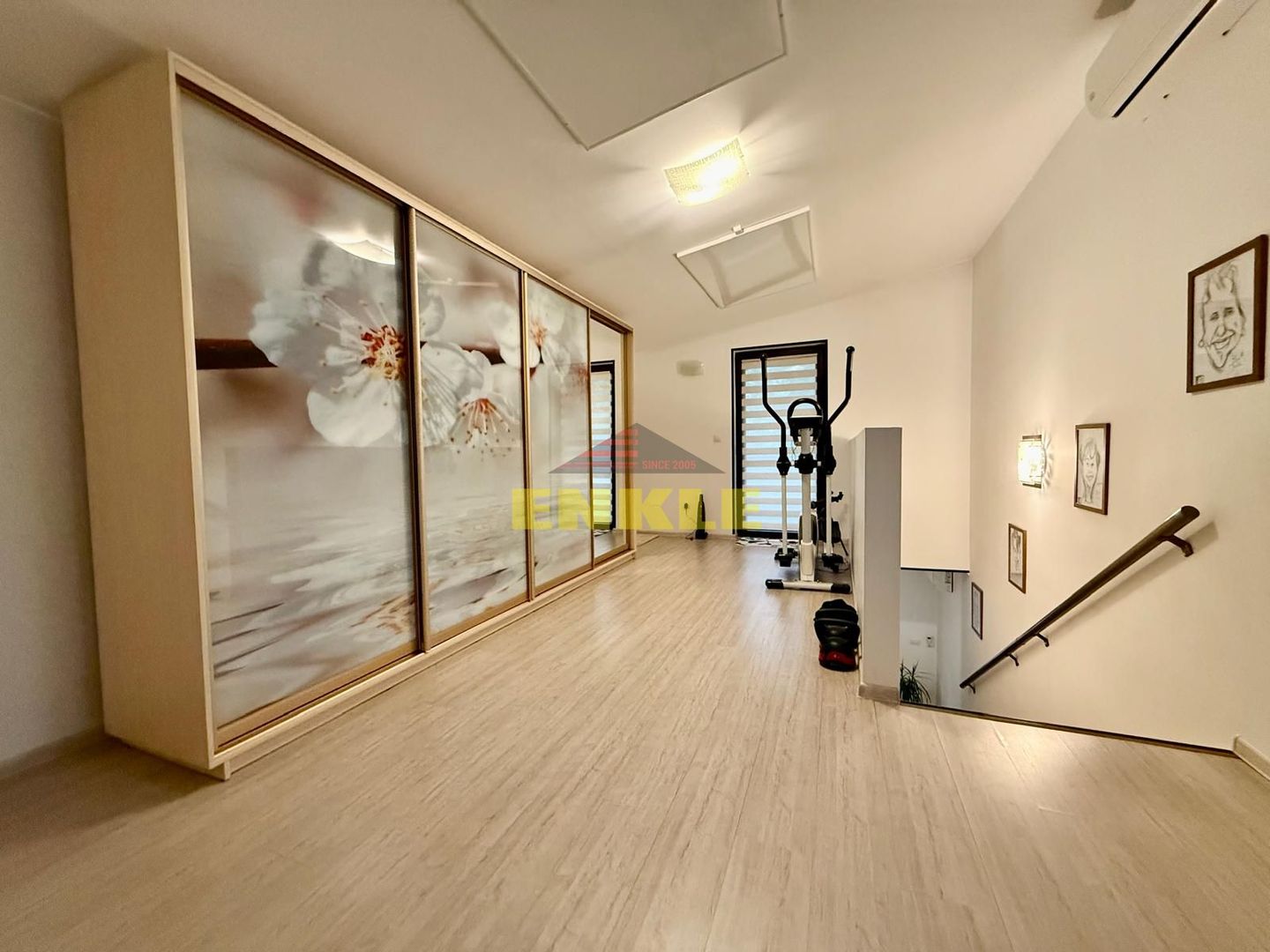 Casă de vânzare  P+M– 163 mp utili, teren 544 mp. - Poză 11