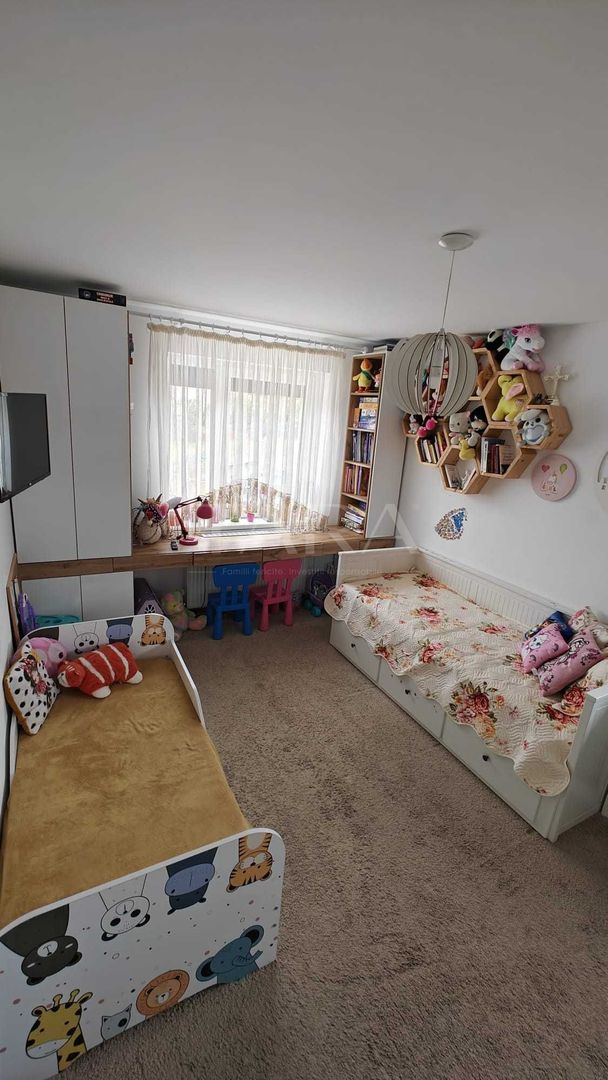 Apartament 3 camere, deosebit, zona Europa. - Poză 6