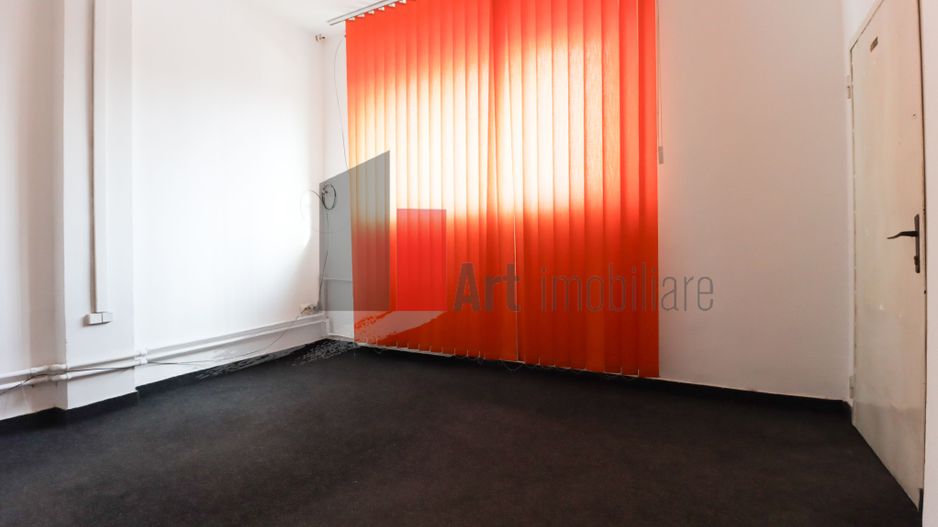 Spatiul "NUJNO", parter, 2 intrari, comercial/depozitare/productie - Poză 19