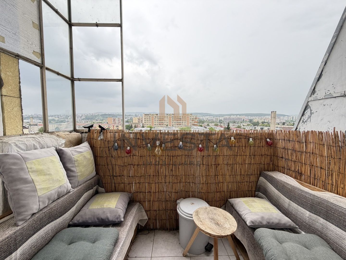 Apartament cu 2 camere decomandate si priveliste spre oras, Grigorescu - Poză 10