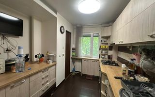 3 camere zona Bd Alexandru Obregia/CENTRALA/PARCARE - Poză 9