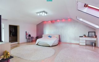 Casă Individuală tip Parter și Mansardă zona Girocului - Poză 2