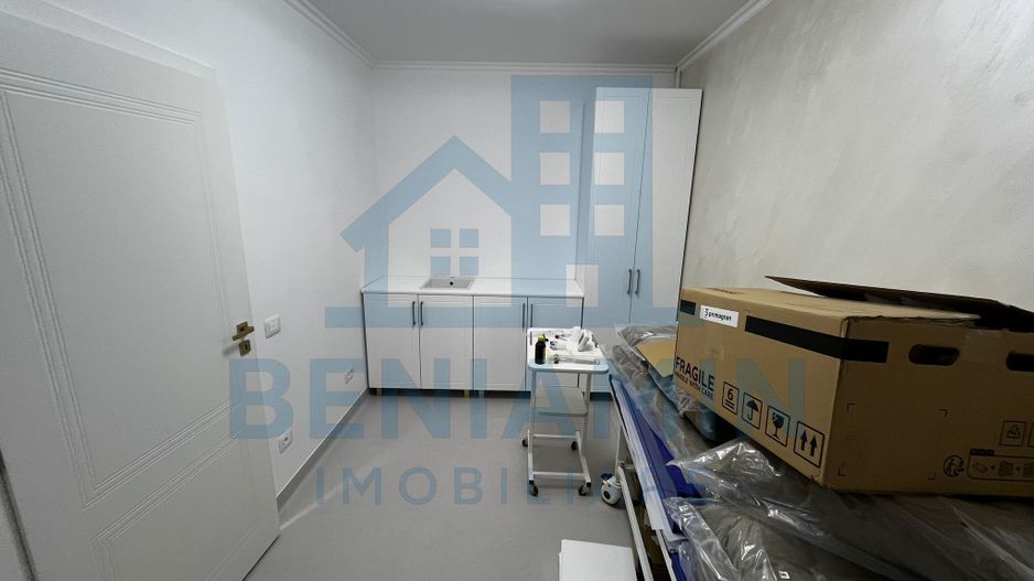 Spatiu modern cabinete medicale parter 50mp Toporasi Promenada - Poză 8